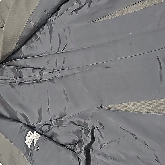 Armani Collezioni size 42L suit jacket blazer grey few tiny stains see pics - Picture 8 of 14